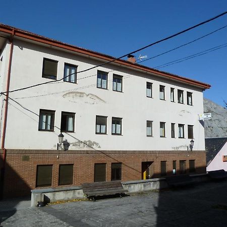 Albergue San Martin De Teverga Экстерьер фото